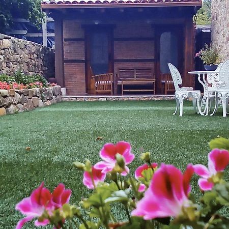 Apartamentos Lares Santa Olalla  Buitenkant foto