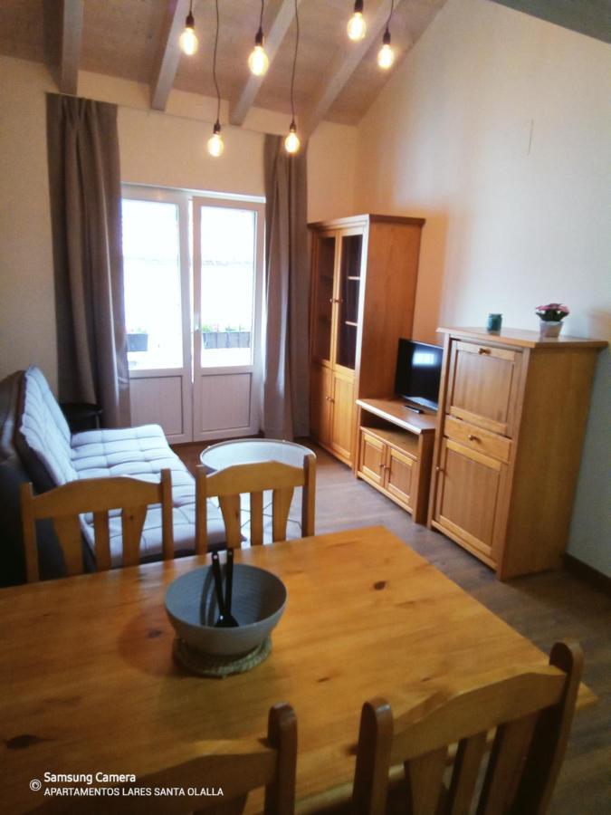 Apartamentos Lares Santa Olalla  Buitenkant foto