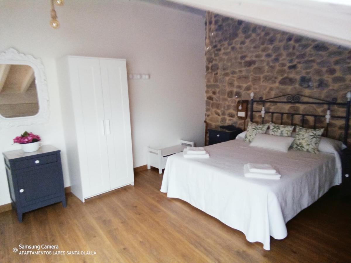 Apartamentos Lares Santa Olalla  Buitenkant foto
