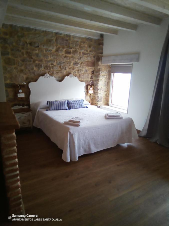 Apartamentos Lares Santa Olalla  Buitenkant foto