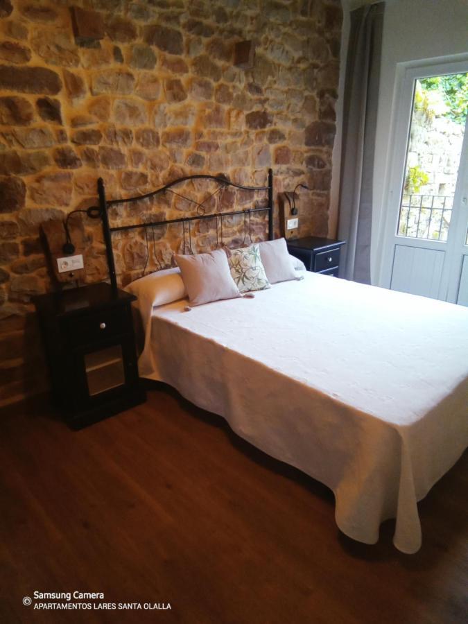 Apartamentos Lares Santa Olalla  Buitenkant foto