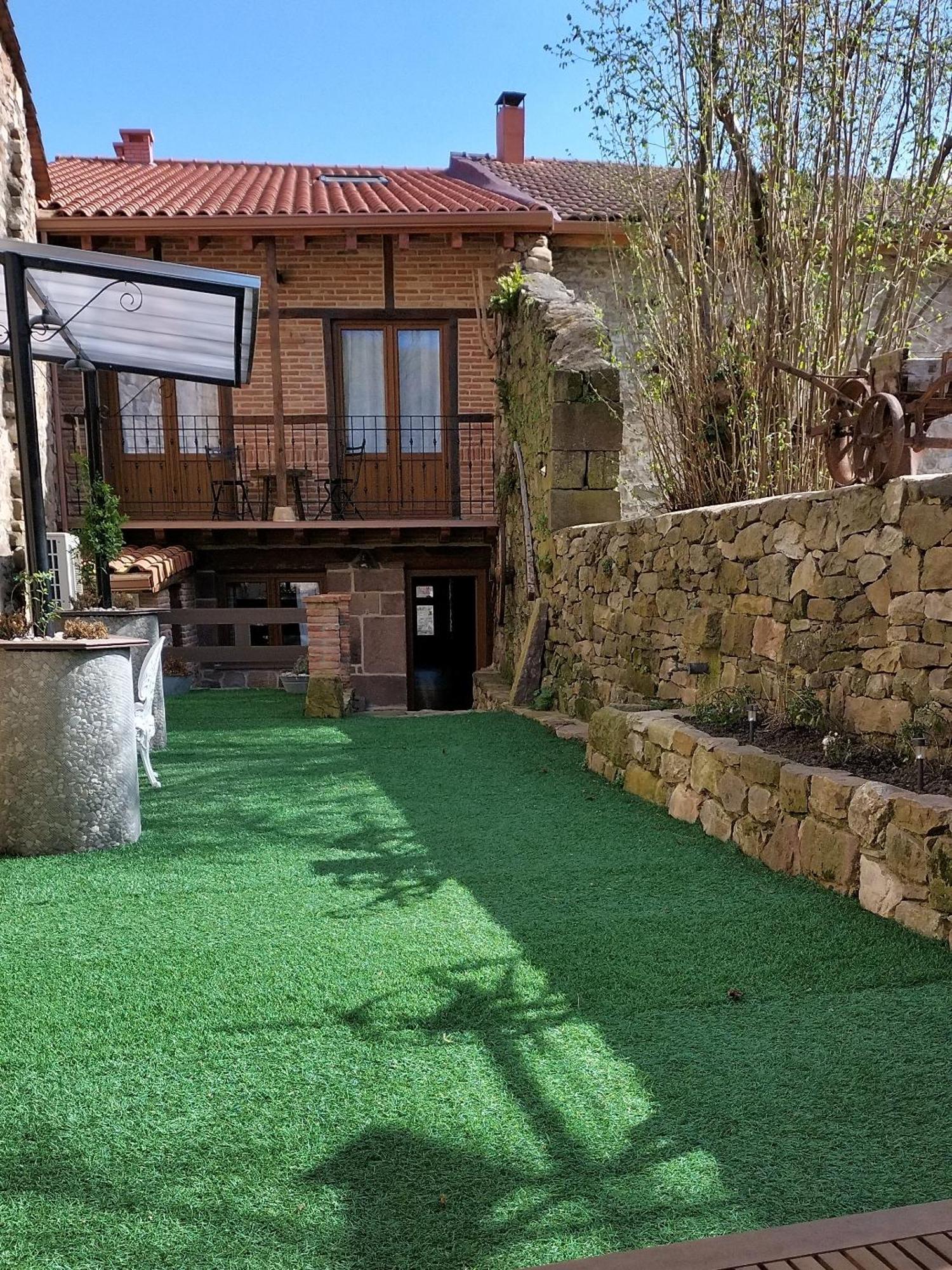 Apartamentos Lares Santa Olalla  Buitenkant foto